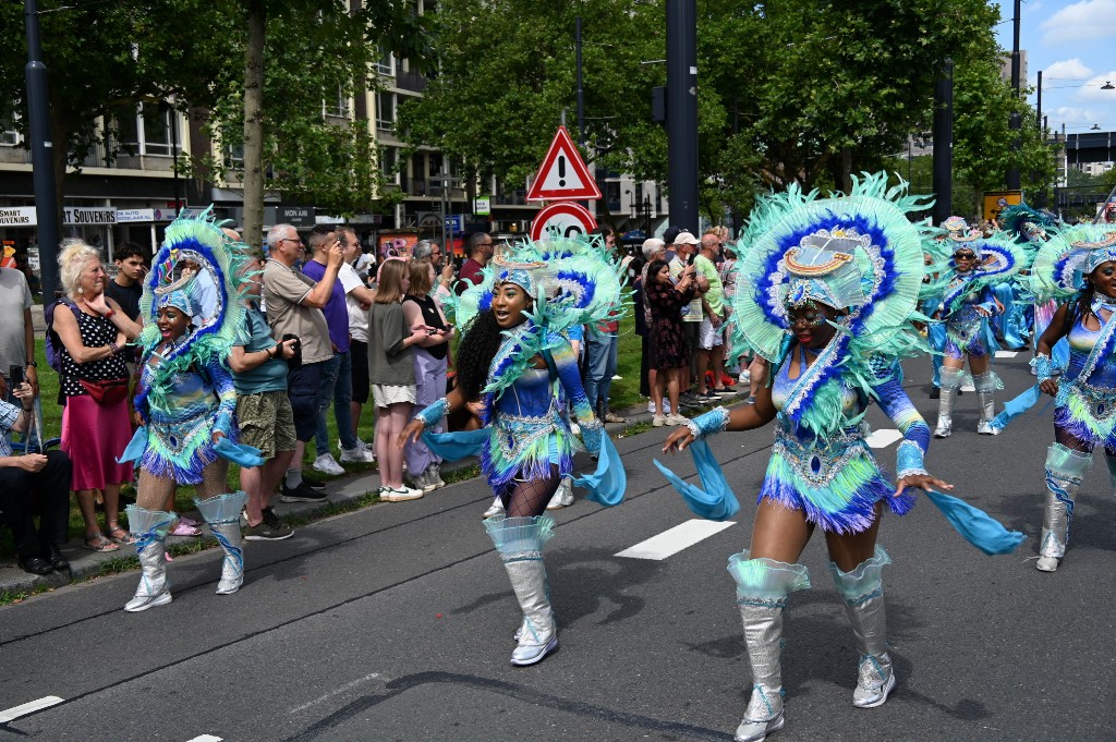 ../Images/Zomercarnaval 2024 099.jpg